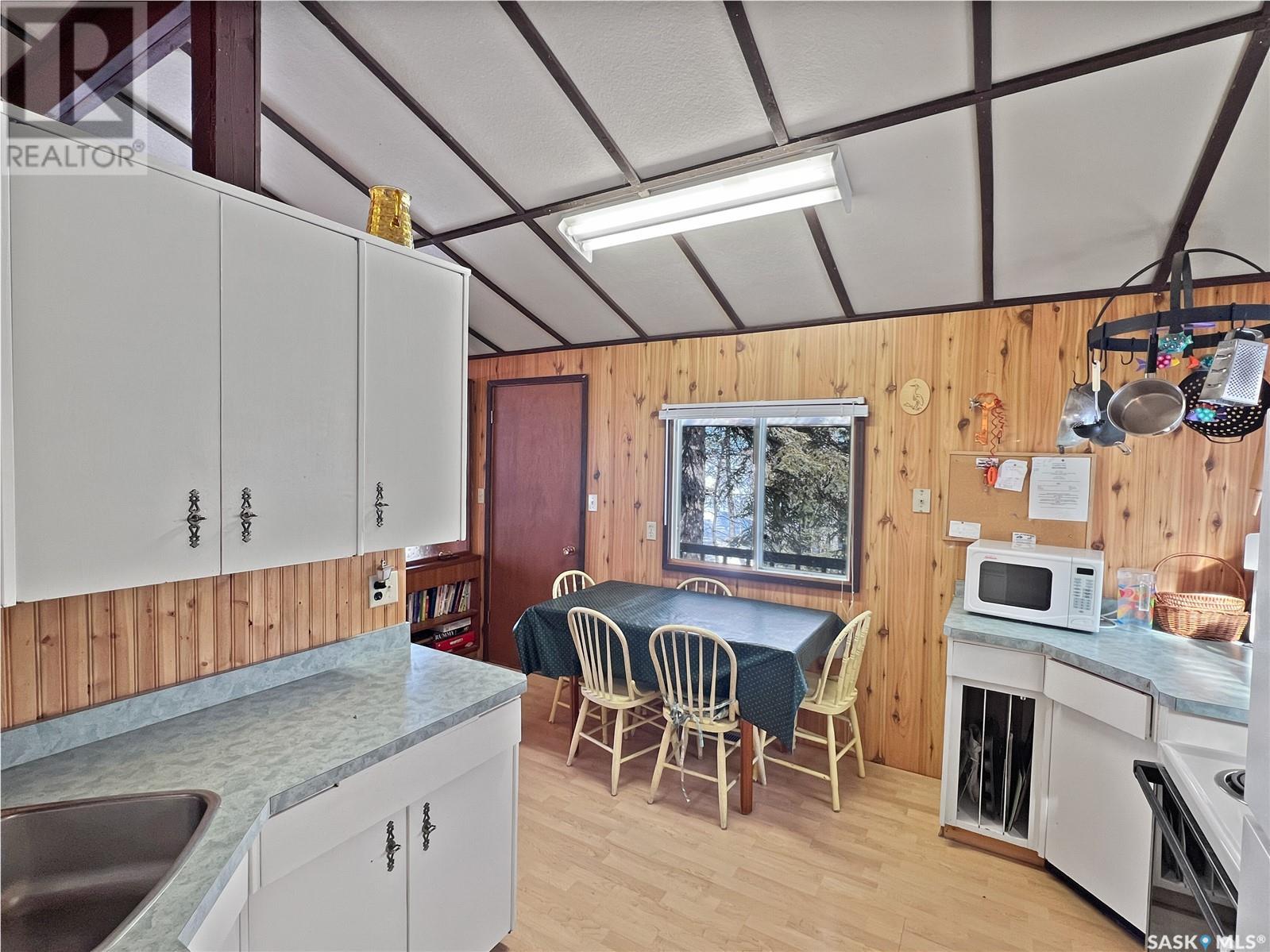 8 Beskal Place, Candle Lake, Saskatchewan  S0J 3E0 - Photo 13 - SK999670