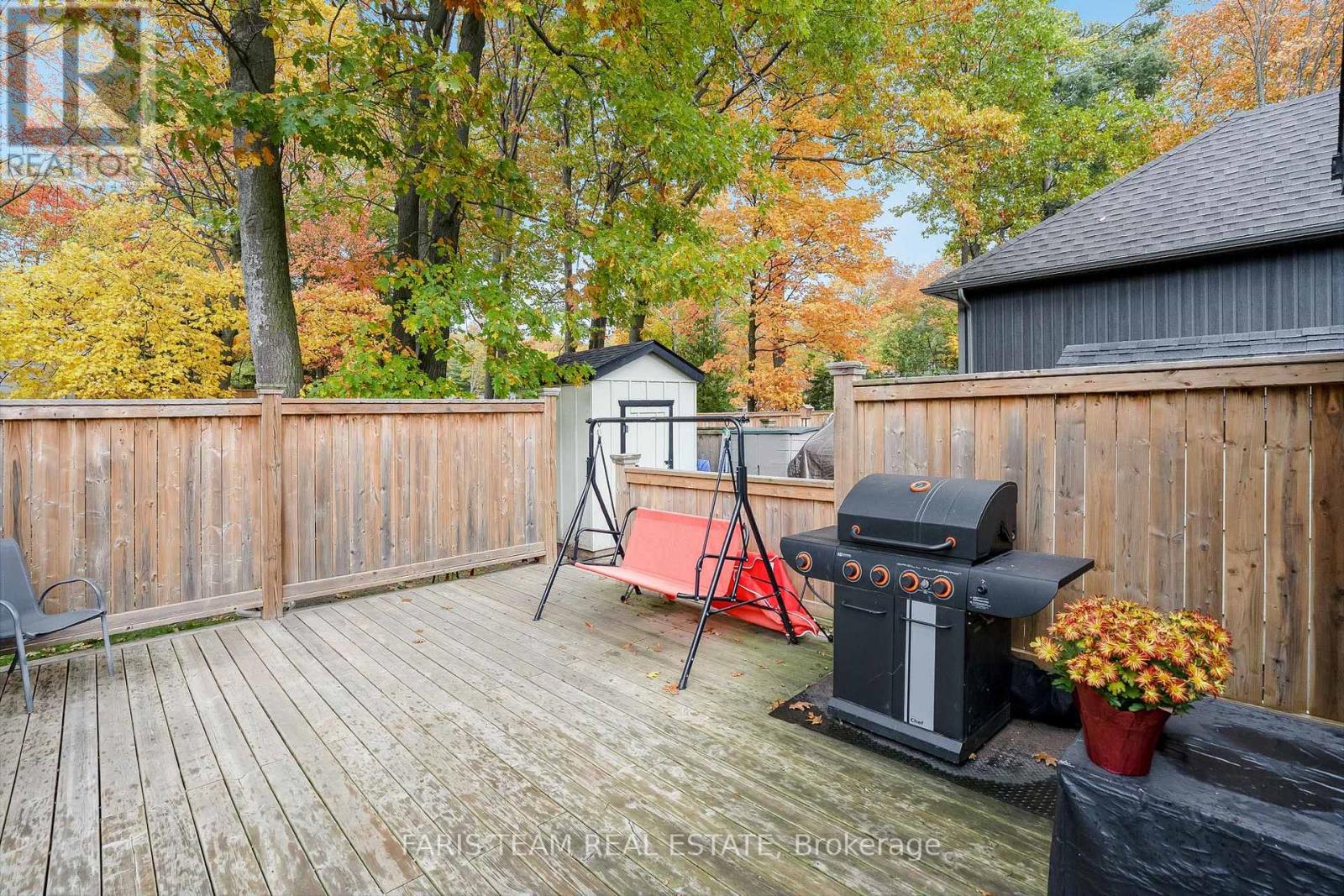 33 Frank Street, Wasaga Beach, Ontario  L9Z 1P9 - Photo 13 - S11950867