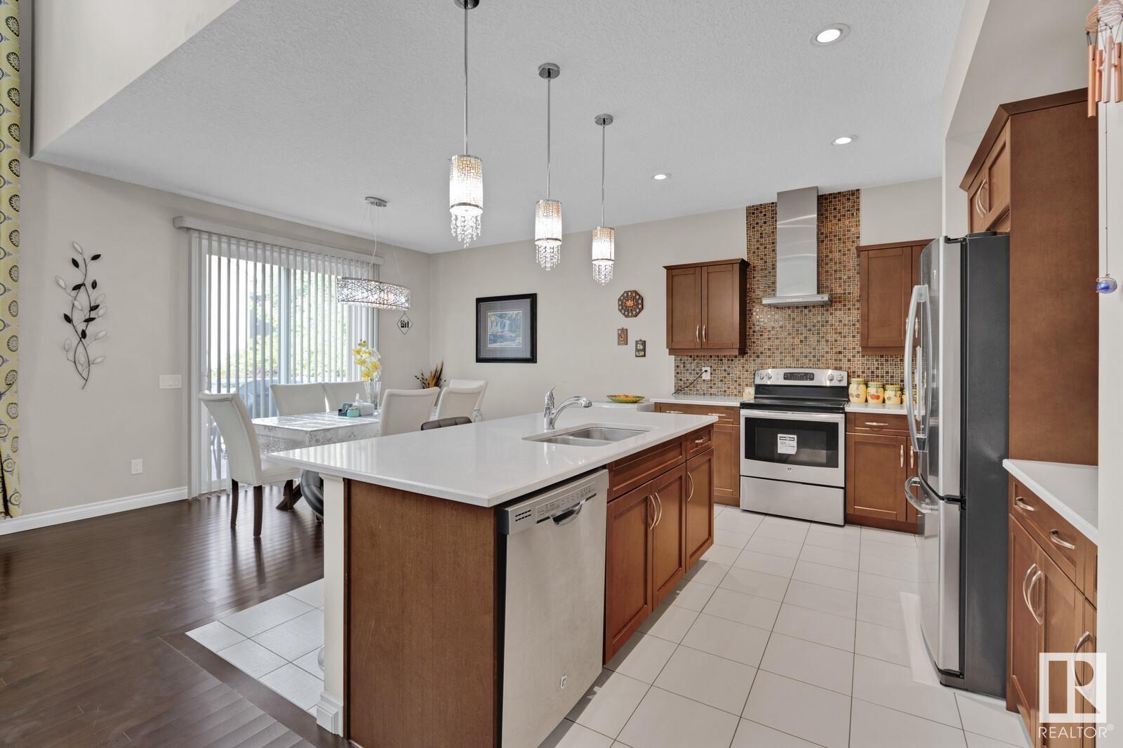 8928 23 Av Sw, Edmonton, Alberta  T6X 2C3 - Photo 7 - E4430771
