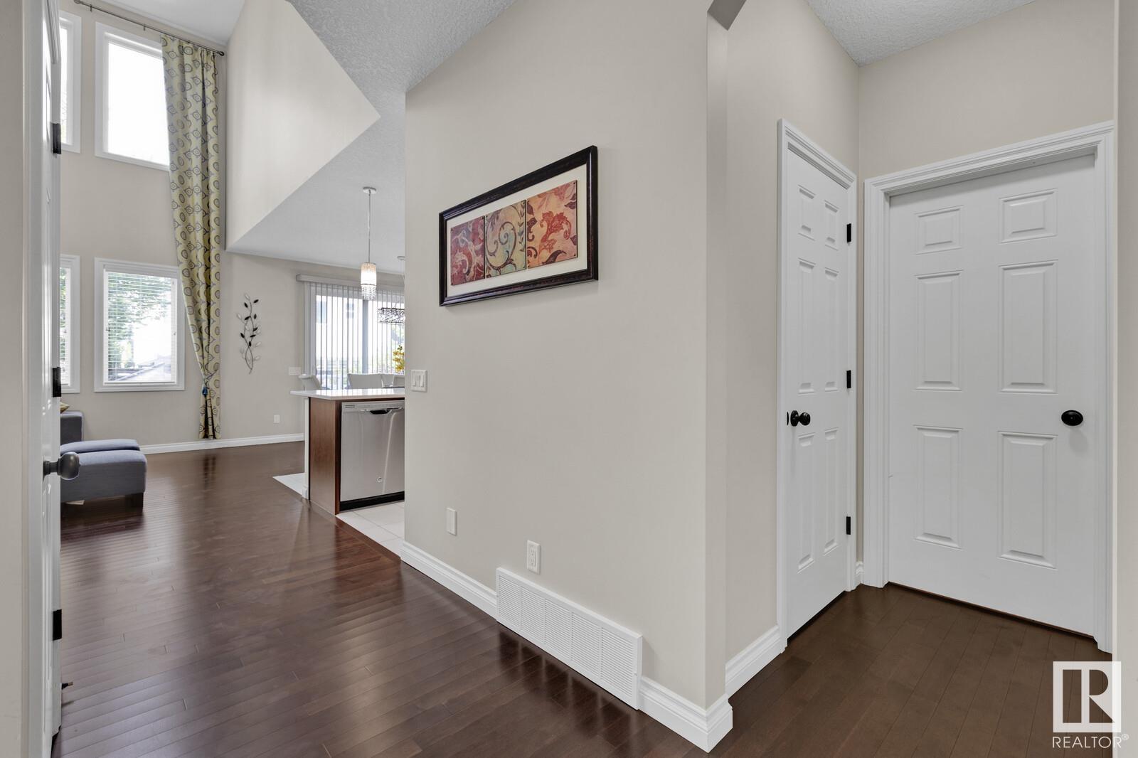 8928 23 Av Sw, Edmonton, Alberta  T6X 2C3 - Photo 6 - E4430771