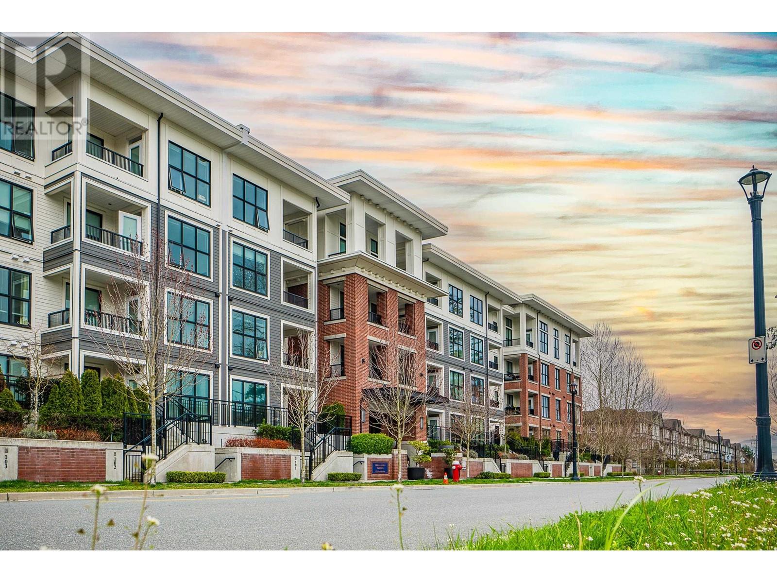 401 9551 ALEXANDRA ROAD, Richmond, British Columbia