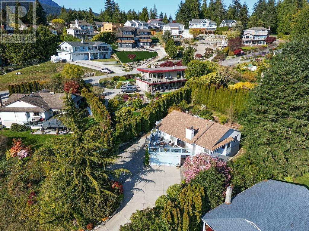 Property at 308 HARRY ROAD image 5