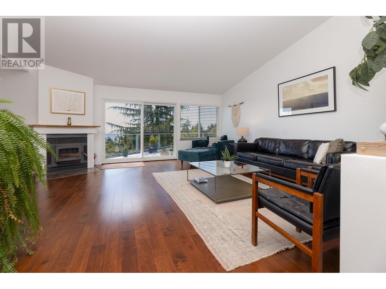 308 Harry Road, Gibsons, British Columbia  V0N 1V5 - Photo 8 - R3001401