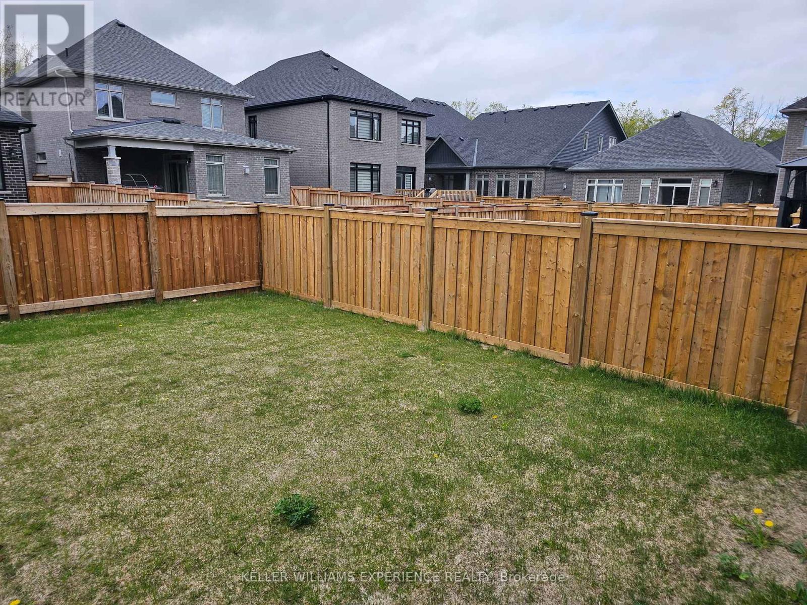 25 Paddington Grove, Barrie, Ontario  L9J 0J3 - Photo 40 - S12101036