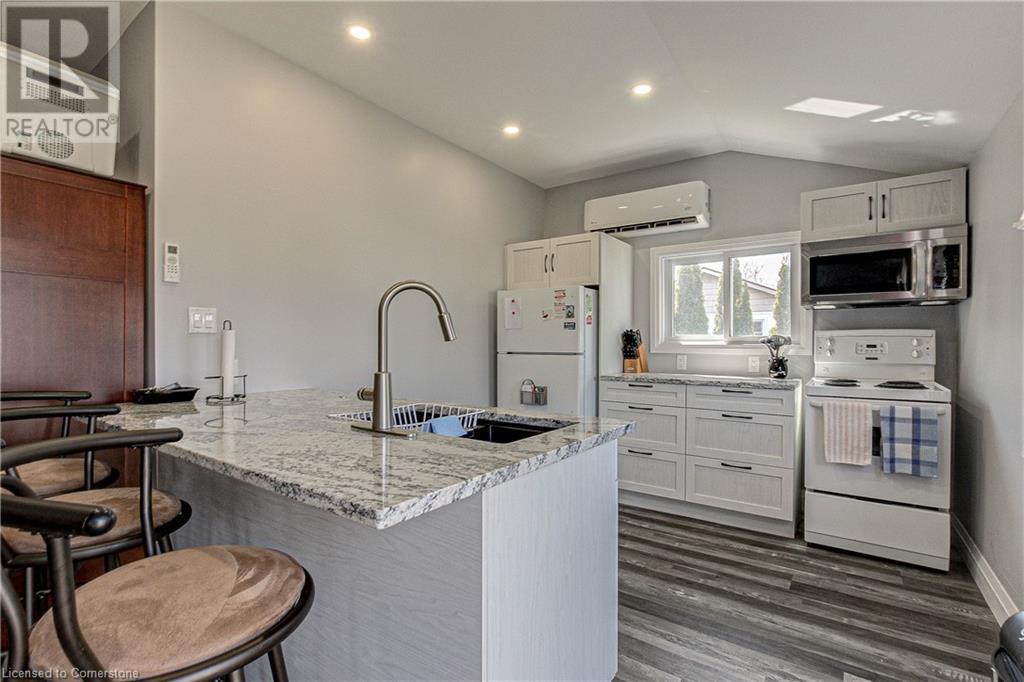 20 4th Avenue, Long Point, Ontario  N0E 1M0 - Photo 28 - 40696800