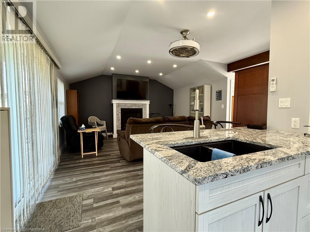 20 4th Avenue, Long Point, Ontario  N0E 1M0 - Photo 49 - 40696800