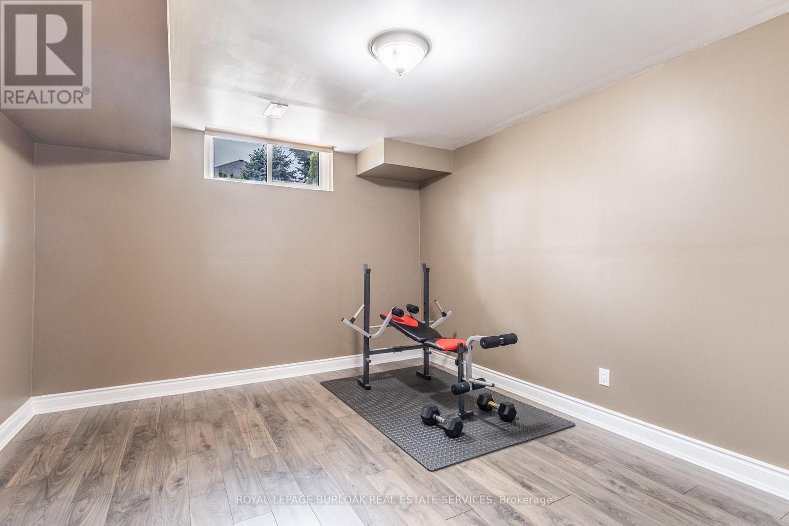 2605 Armour Crescent, Burlington, Ontario  L7M 4T3 - Photo 34 - W12147350