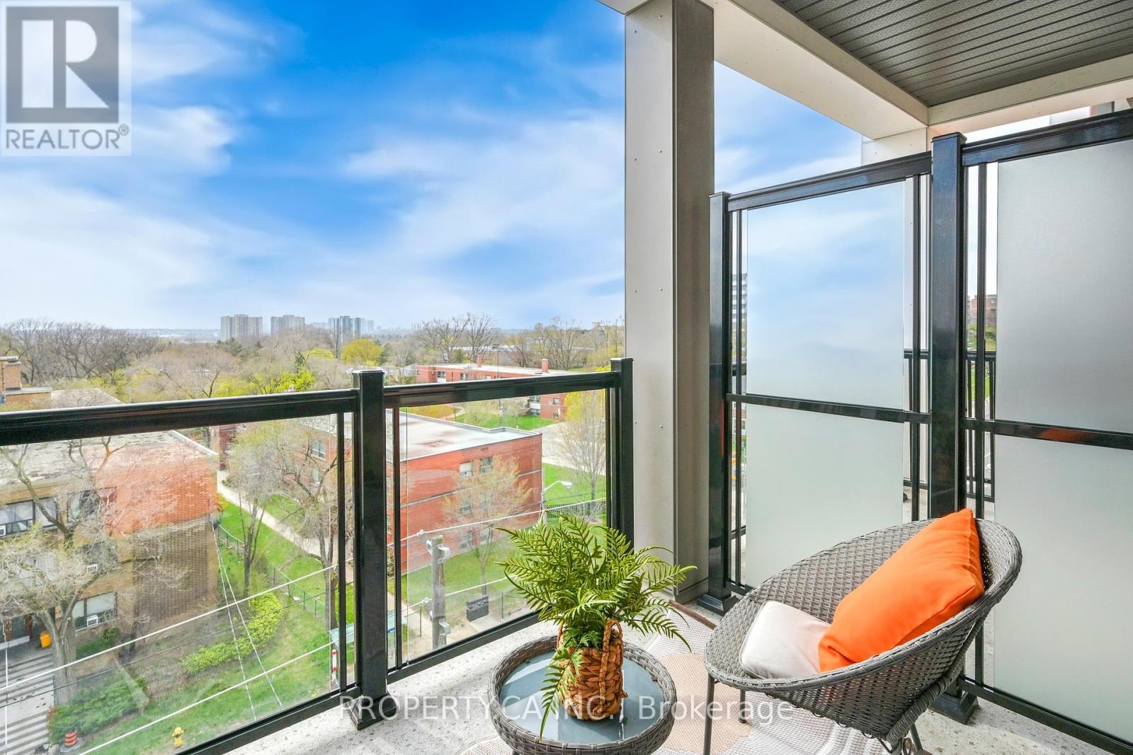 514 - 165 Canon Jackson Drive W, Toronto, Ontario  M6M 0C4 - Photo 18 - W12147361
