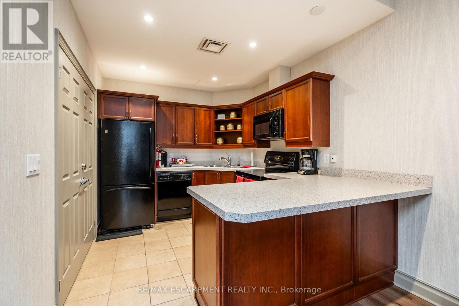 1102 - 1477 Lakeshore Road, Burlington (Brant), Ontario  L7S 1B5 - Photo 29 - W12147364