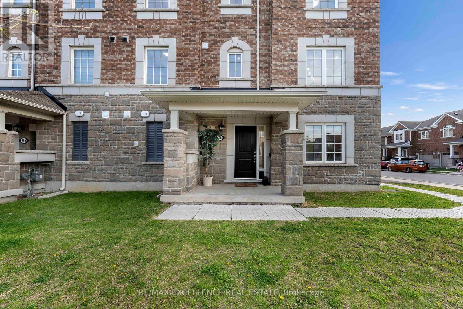 898 Ash Gate, Milton, Ontario  L9E 1R9 - Photo 47 - W12147405