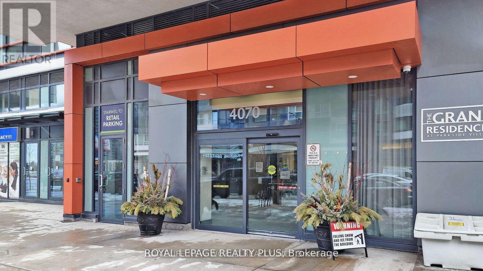 3507 - 4070 Confederation Parkway, Mississauga, Ontario  L5B 0E9 - Photo 2 - W12147416
