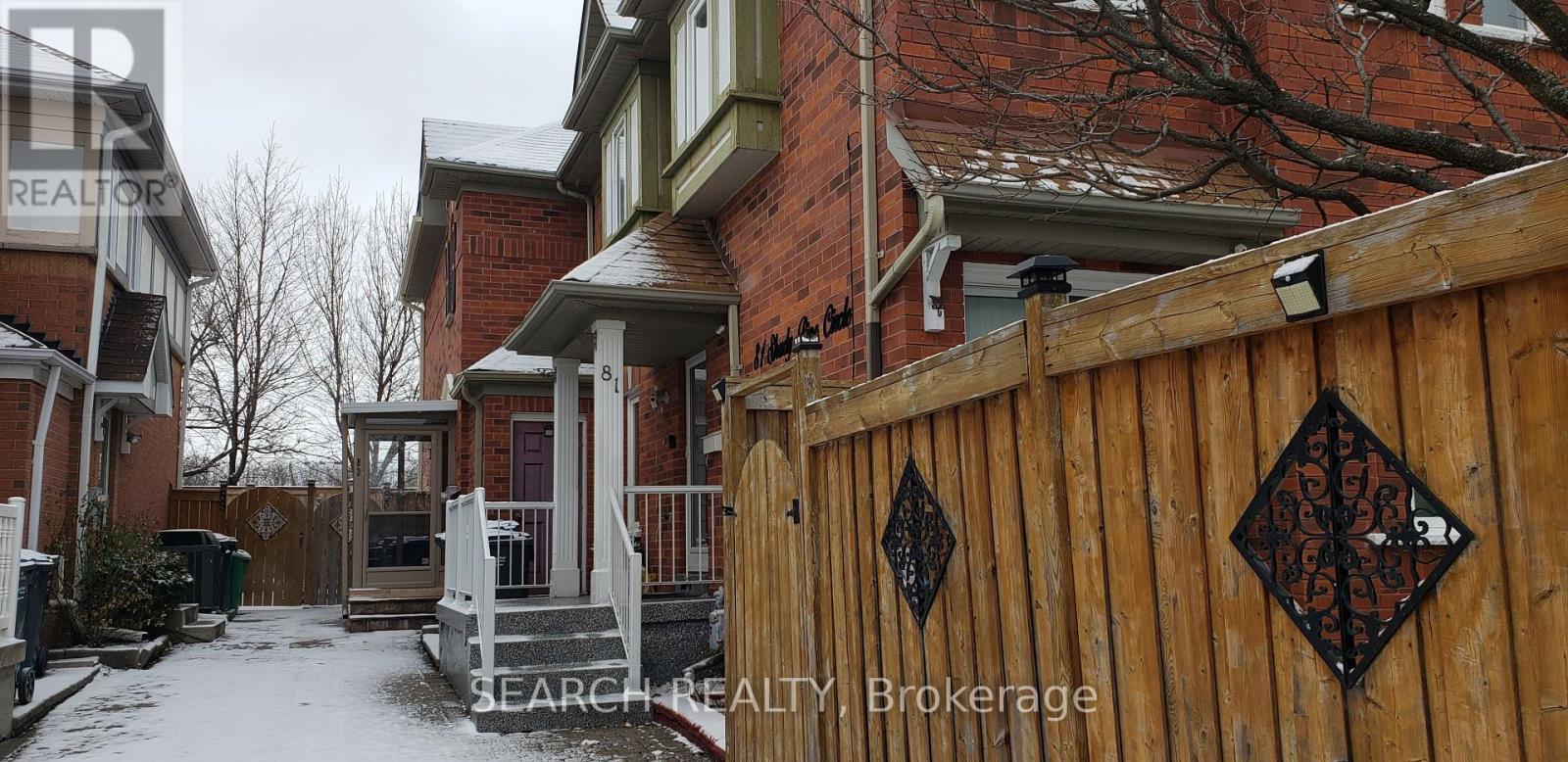 81 Shady Pine Circle, Brampton, Ontario  L6R 1K3 - Photo 2 - W12147465