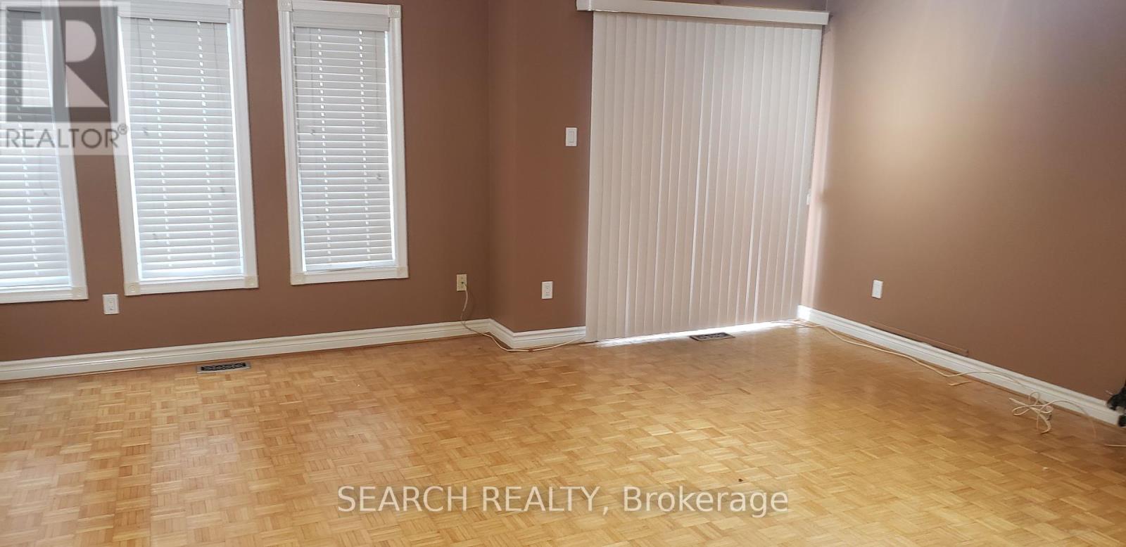 81 Shady Pine Circle, Brampton, Ontario  L6R 1K3 - Photo 7 - W12147465