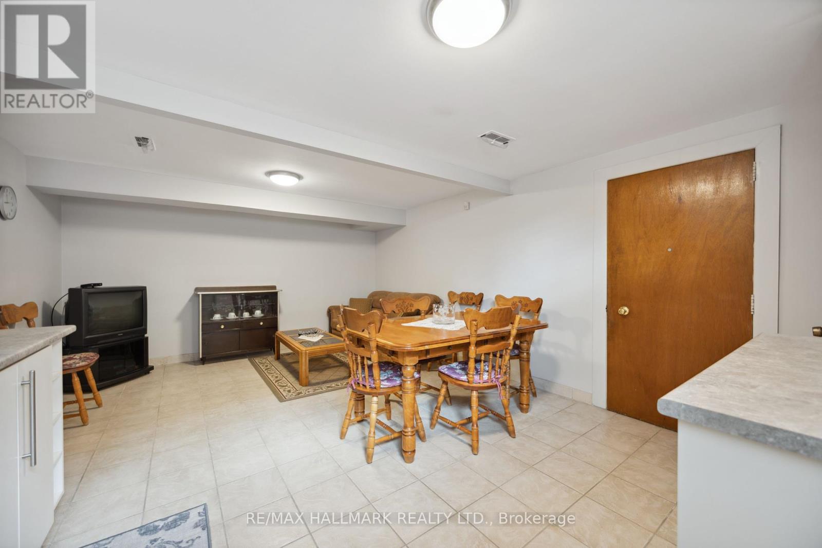 23 Lockington Court, Toronto, Ontario  M9M 2C4 - Photo 31 - W12147469