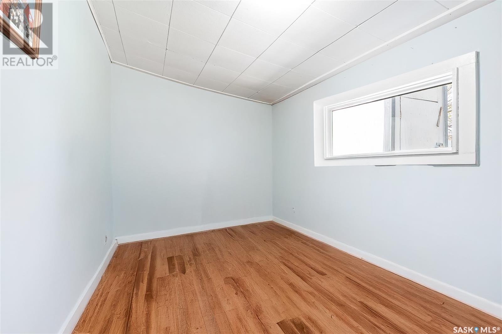 216 Grandview Street W, Moose Jaw, Saskatchewan  S6H 5K7 - Photo 24 - SK005496