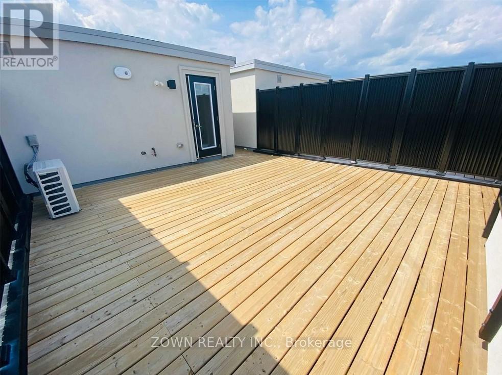 4 - 3476 Widdicombe Way, Mississauga, Ontario  L5L 0B8 - Photo 14 - W12147585