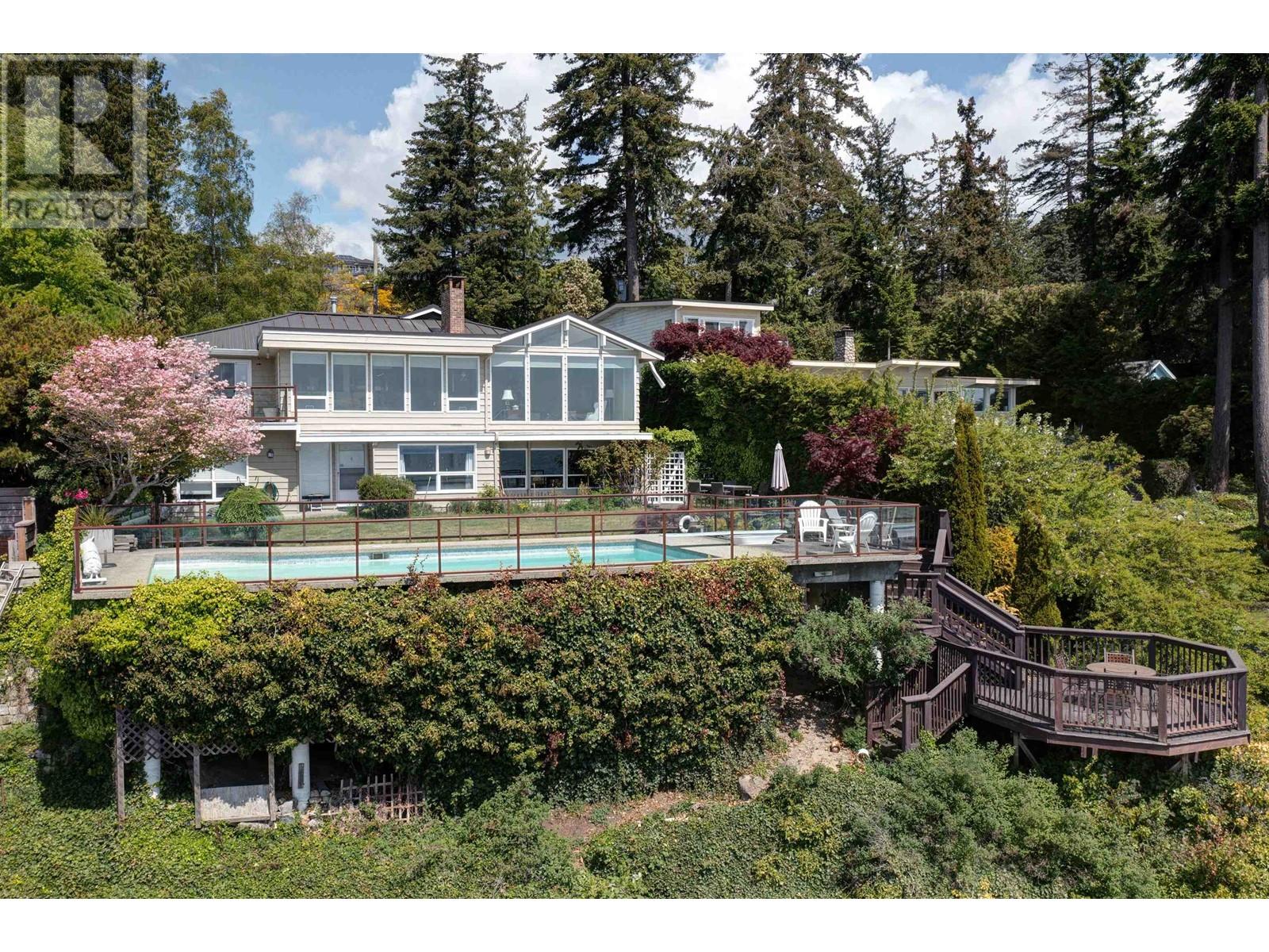 5951 Sunshine Coast Highway, Sechelt, British Columbia  V0N 3A7 - Photo 3 - R3002671