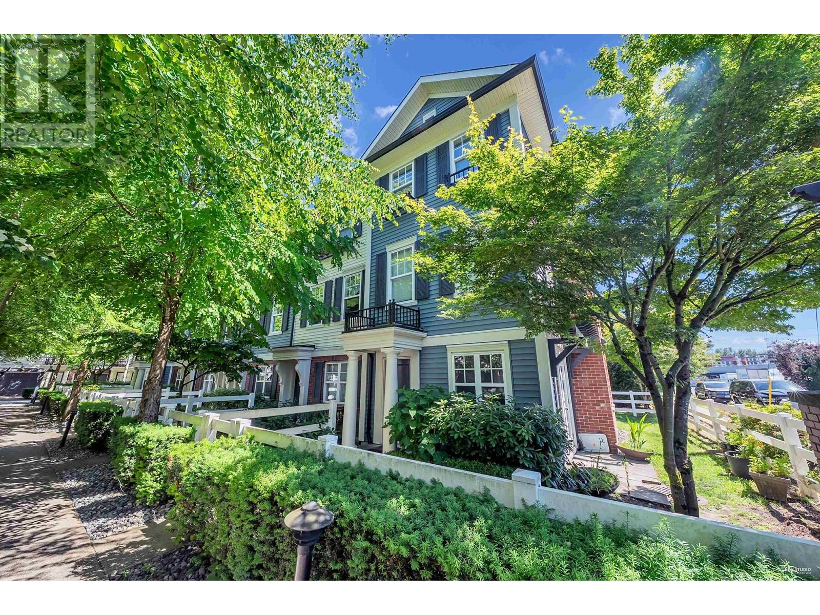 5 2495 Davies Avenue, Port Coquitlam, British Columbia  V3C 0B2 - Photo 1 - R3001882