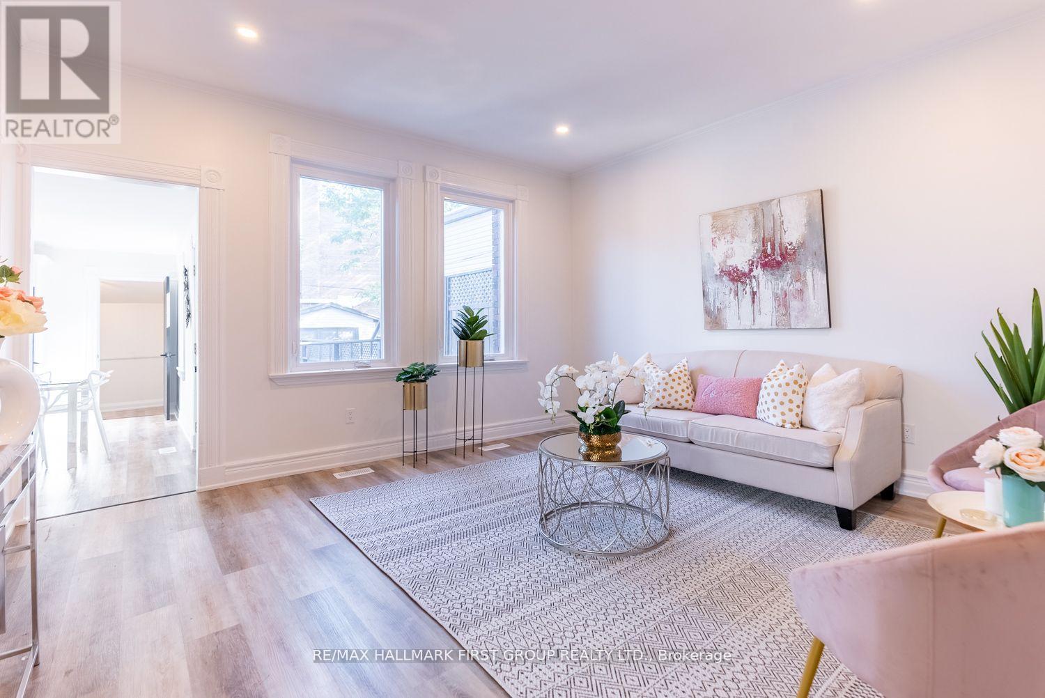 53 Queenston Street, St. Catharines, Ontario  L2R 2Z1 - Photo 20 - X12147290