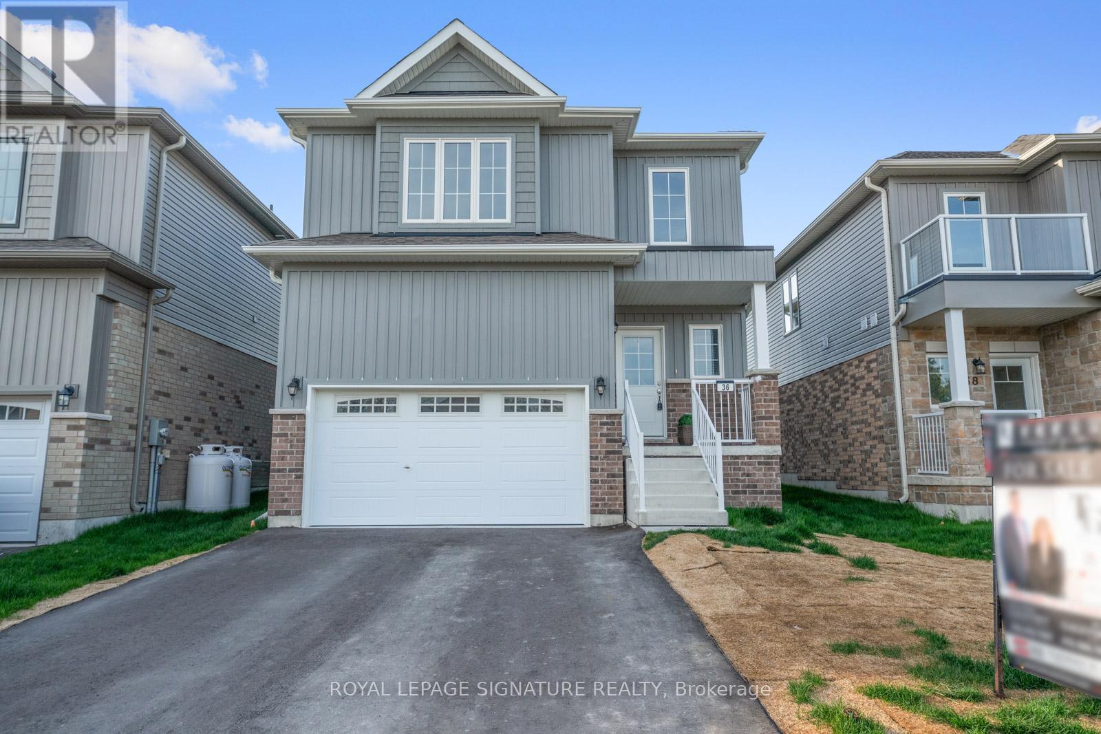 Property at 36 HILLCROFT WAY image 3