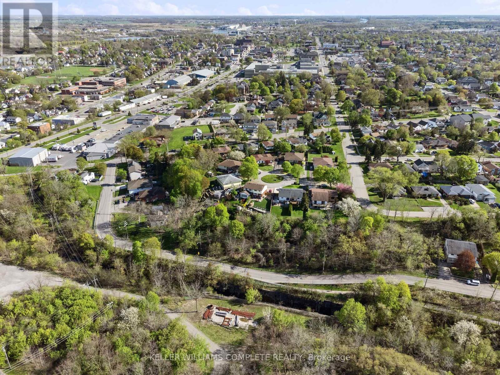 11 Alden Court, St. Catharines (Burleigh Hill), Ontario  L2T 3X2 - Photo 31 - X12147385