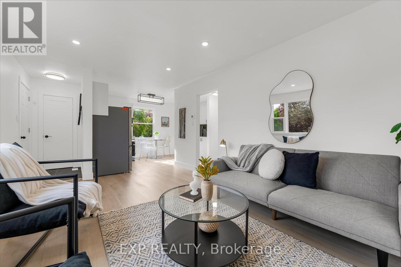 81 ARMSTRONG AVENUE, Hamilton, Ontario