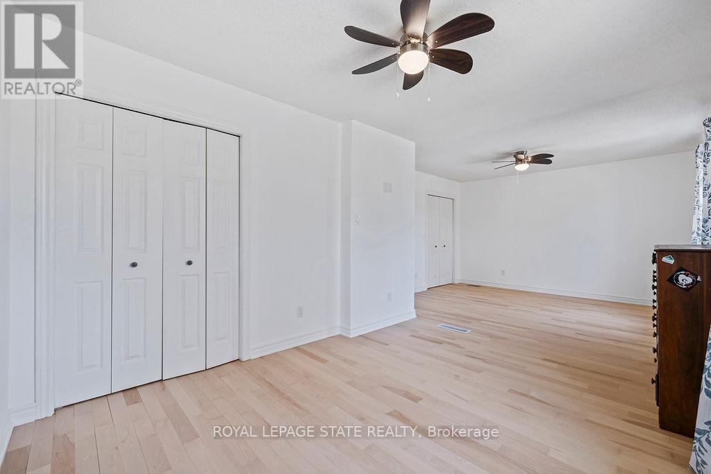 16 Linington Trail, Hamilton (Dundas), Ontario  L9H 7A3 - Photo 26 - X12147413
