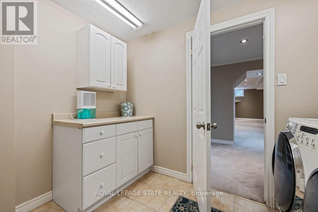 16 Linington Trail, Hamilton (Dundas), Ontario  L9H 7A3 - Photo 31 - X12147413
