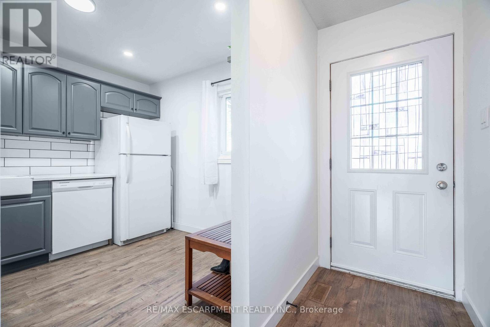11 - 1190 Upper Ottawa Street, Hamilton, Ontario  L8W 1T8 - Photo 4 - X12147421