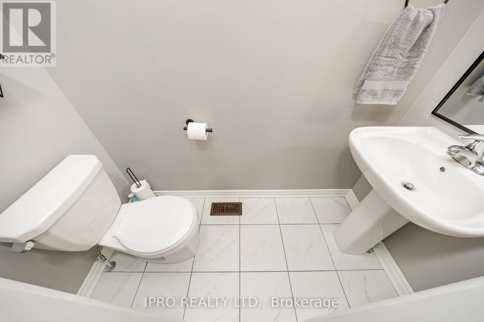 5 - 88 Decorso Drive, Guelph (Kortright East), Ontario  N1L 0A1 - Photo 25 - X12147481