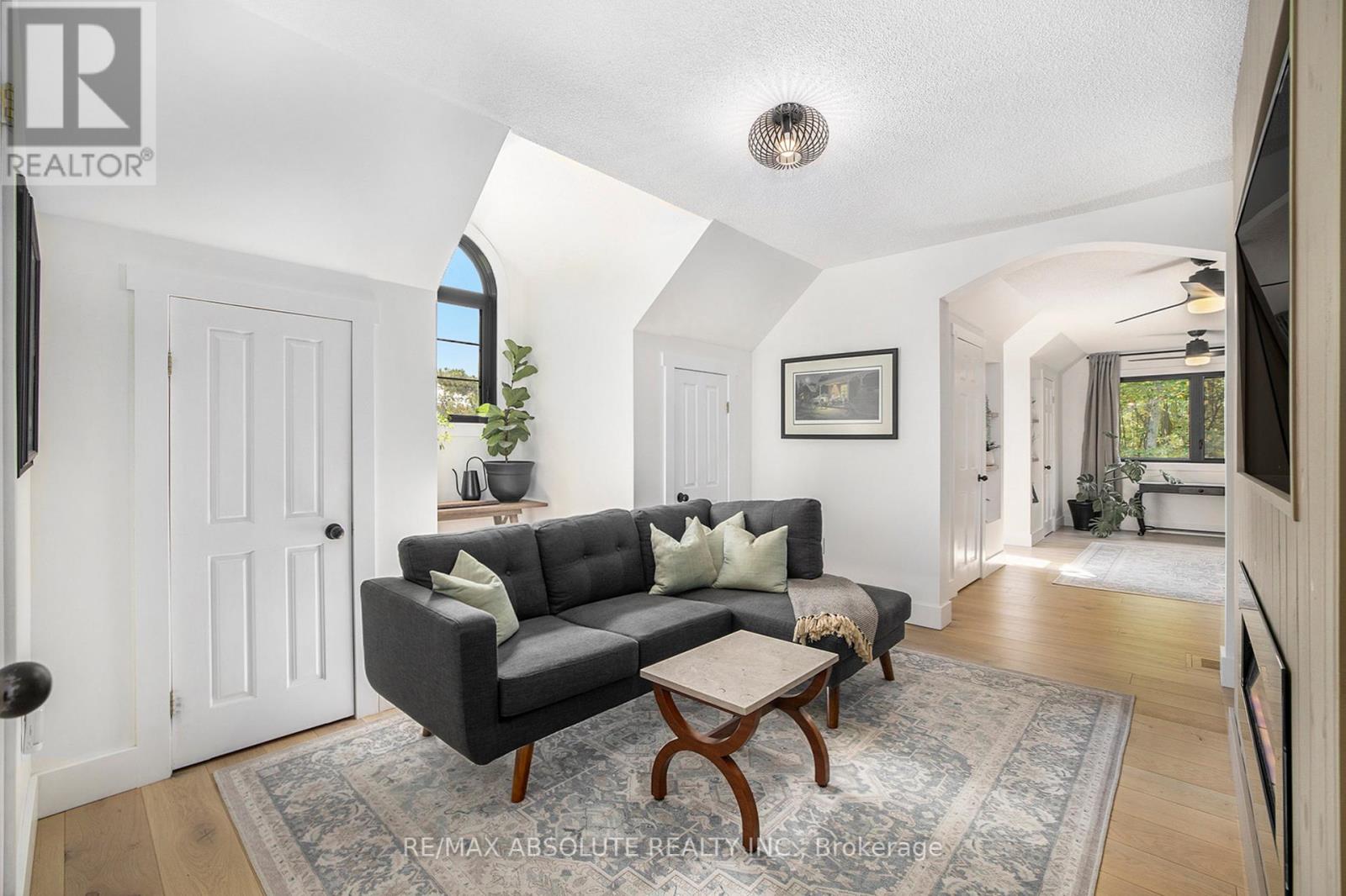 76 Hidden River Road, Mcnab/braeside, Ontario  K7S 3G9 - Photo 17 - X12147730