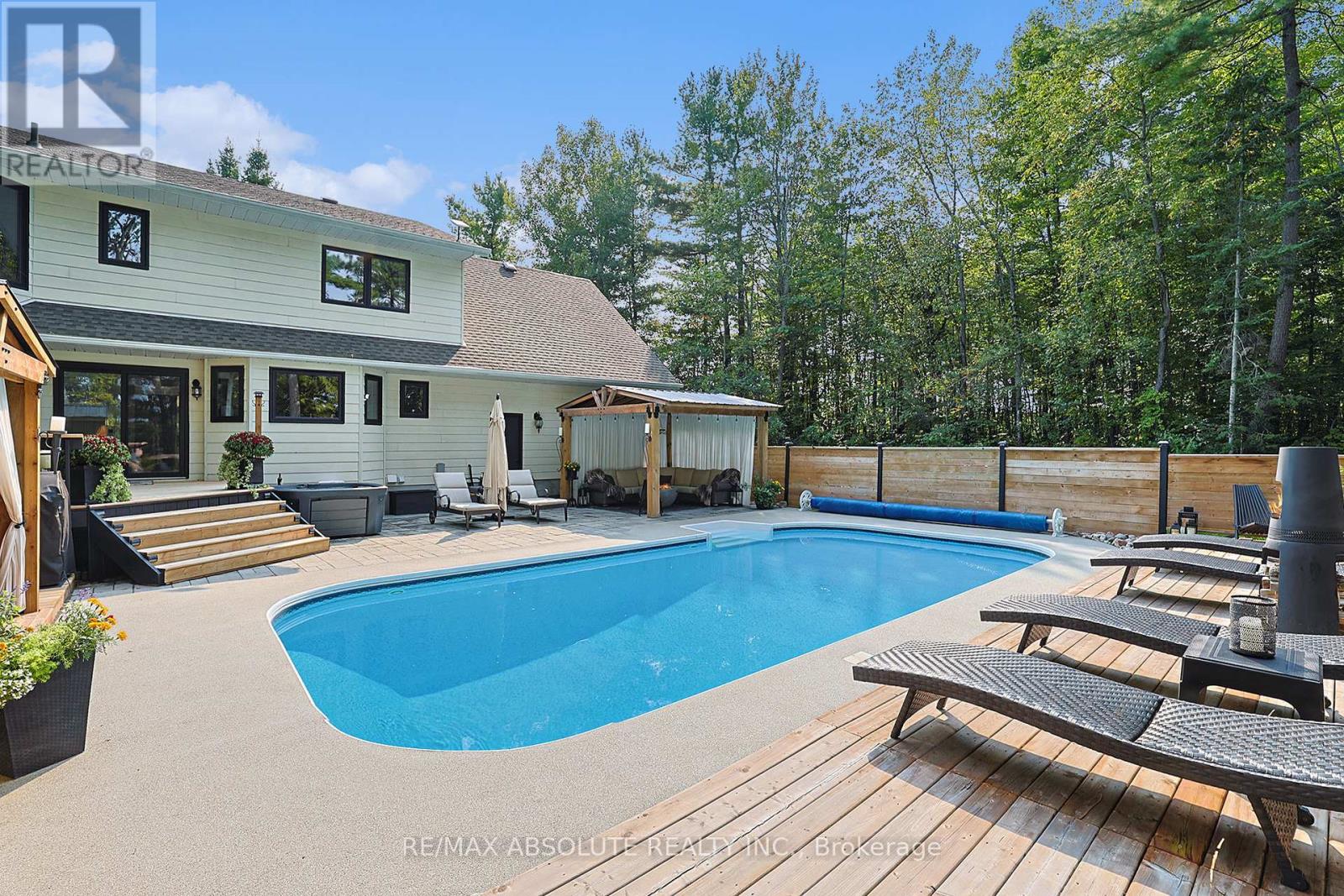 76 Hidden River Road, Mcnab/braeside, Ontario  K7S 3G9 - Photo 40 - X12147730