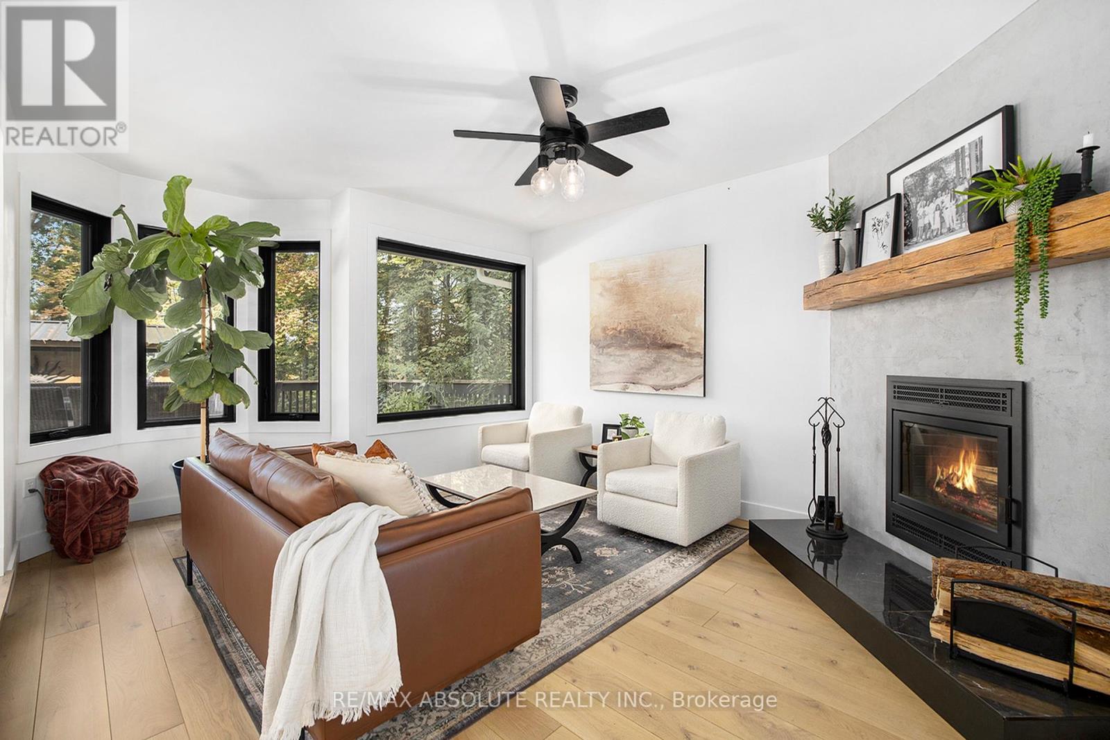 76 Hidden River Road, Mcnab/braeside, Ontario  K7S 3G9 - Photo 9 - X12147730