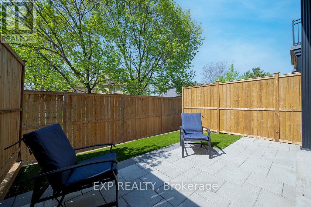 705 Reverie Private, Ottawa, Ontario  K2S 0T9 - Photo 28 - X12147863
