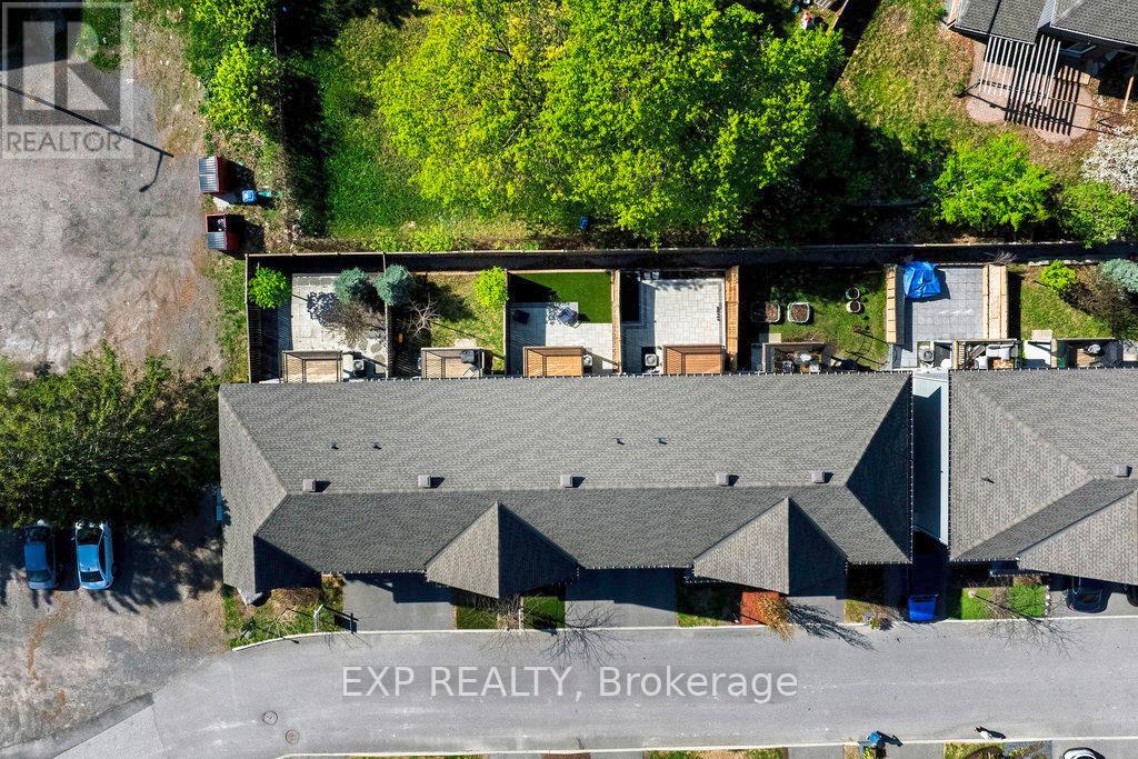 705 Reverie Private, Ottawa, Ontario  K2S 0T9 - Photo 32 - X12147863