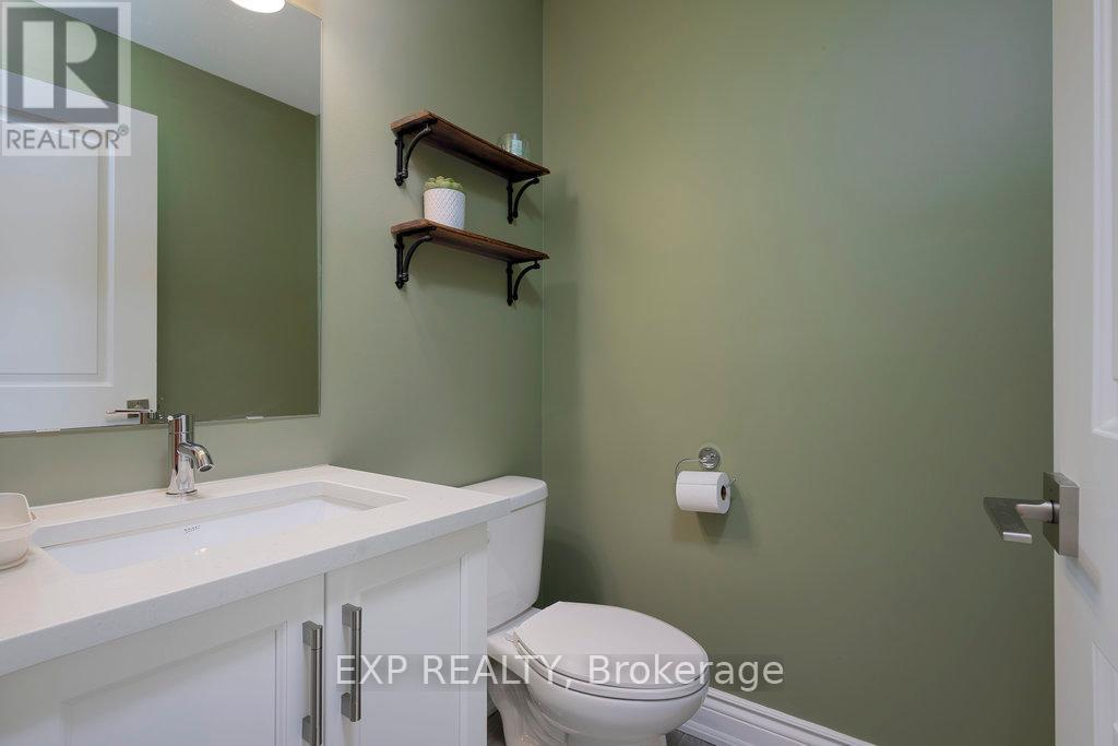 705 Reverie Private, Ottawa, Ontario  K2S 0T9 - Photo 6 - X12147863
