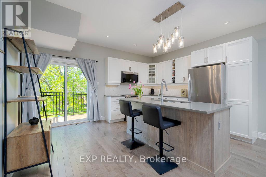 705 Reverie Private, Ottawa, Ontario  K2S 0T9 - Photo 7 - X12147863