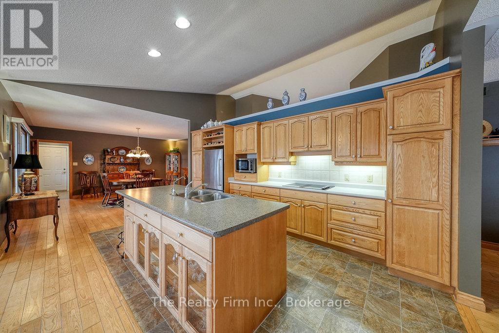 716173 18th Line, Blandford-Blenheim, Ontario  N0J 1M0 - Photo 12 - X12147744