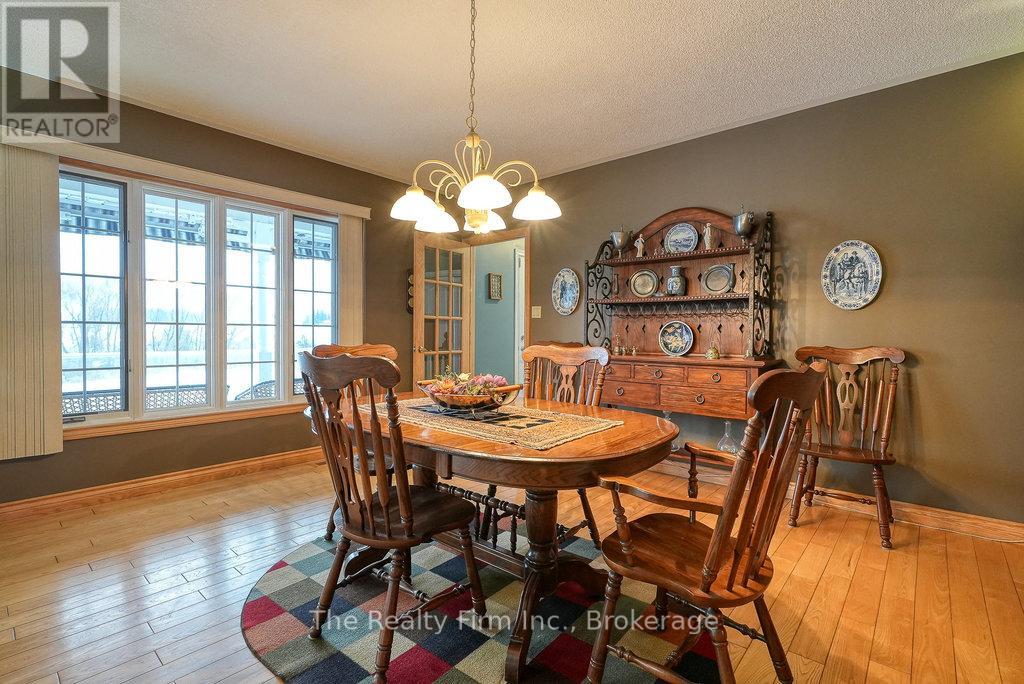 716173 18th Line, Blandford-Blenheim, Ontario  N0J 1M0 - Photo 14 - X12147744