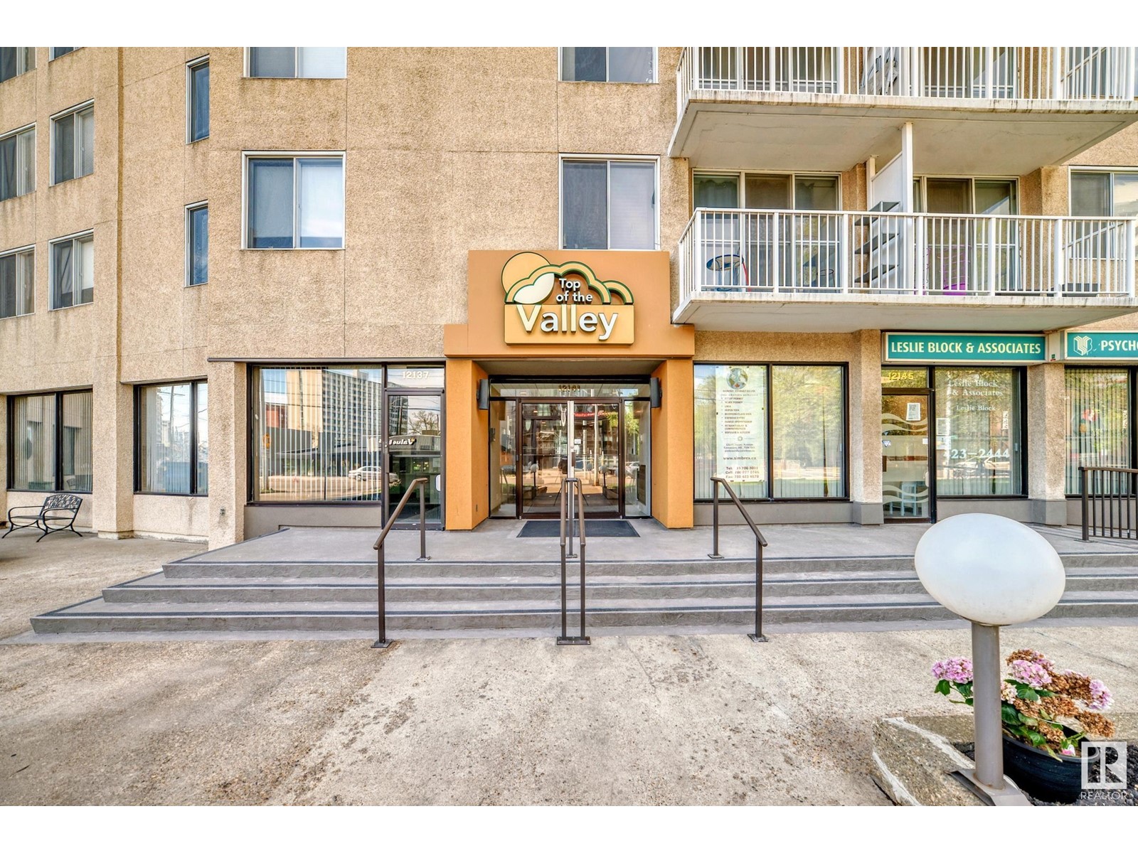 #1203 12141 JASPER AV NW, edmonton, Alberta