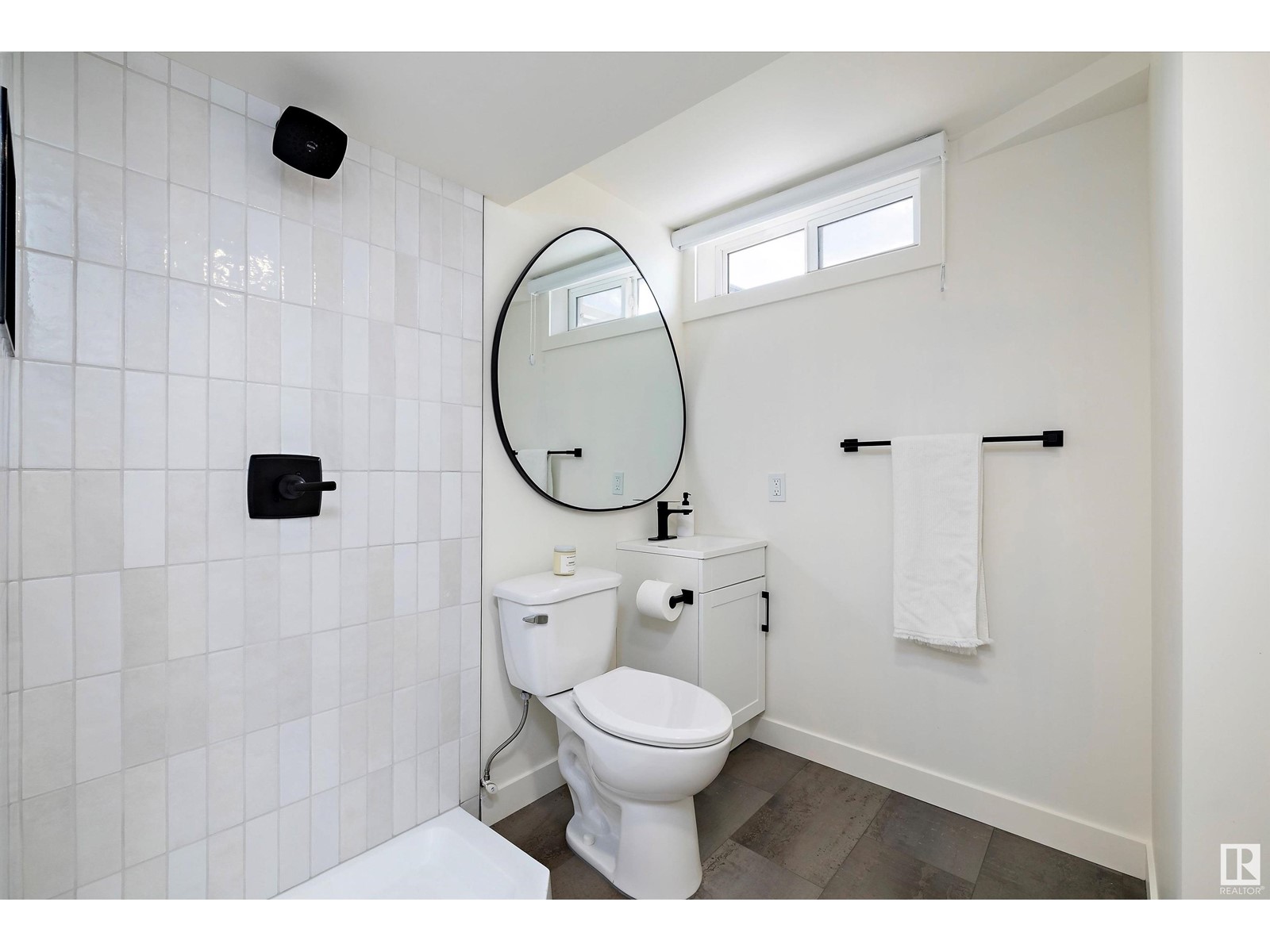 187 Harrison Dr Nw, Edmonton, Alberta  T5A 2X5 - Photo 36 - E4436322
