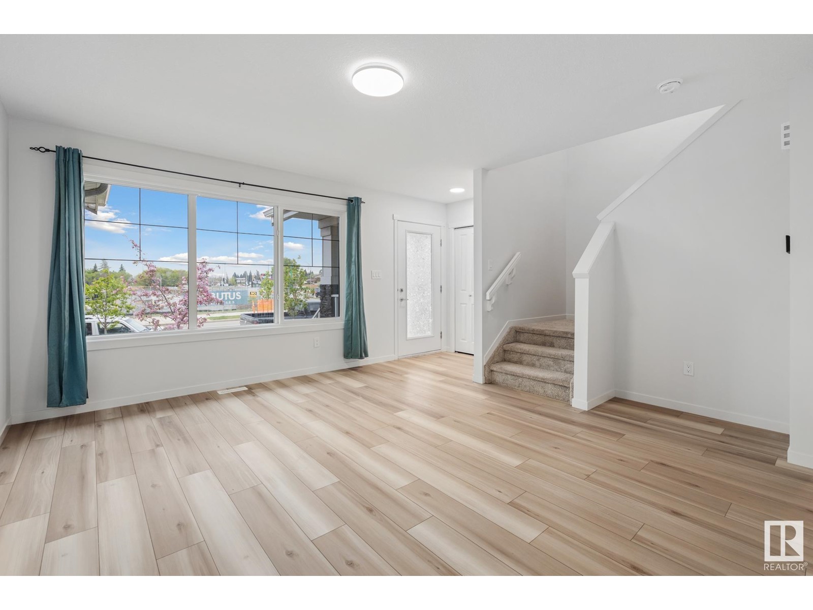 5730 Juchli Av Nw, Edmonton, Alberta  T5E 6Y2 - Photo 8 - E4436323