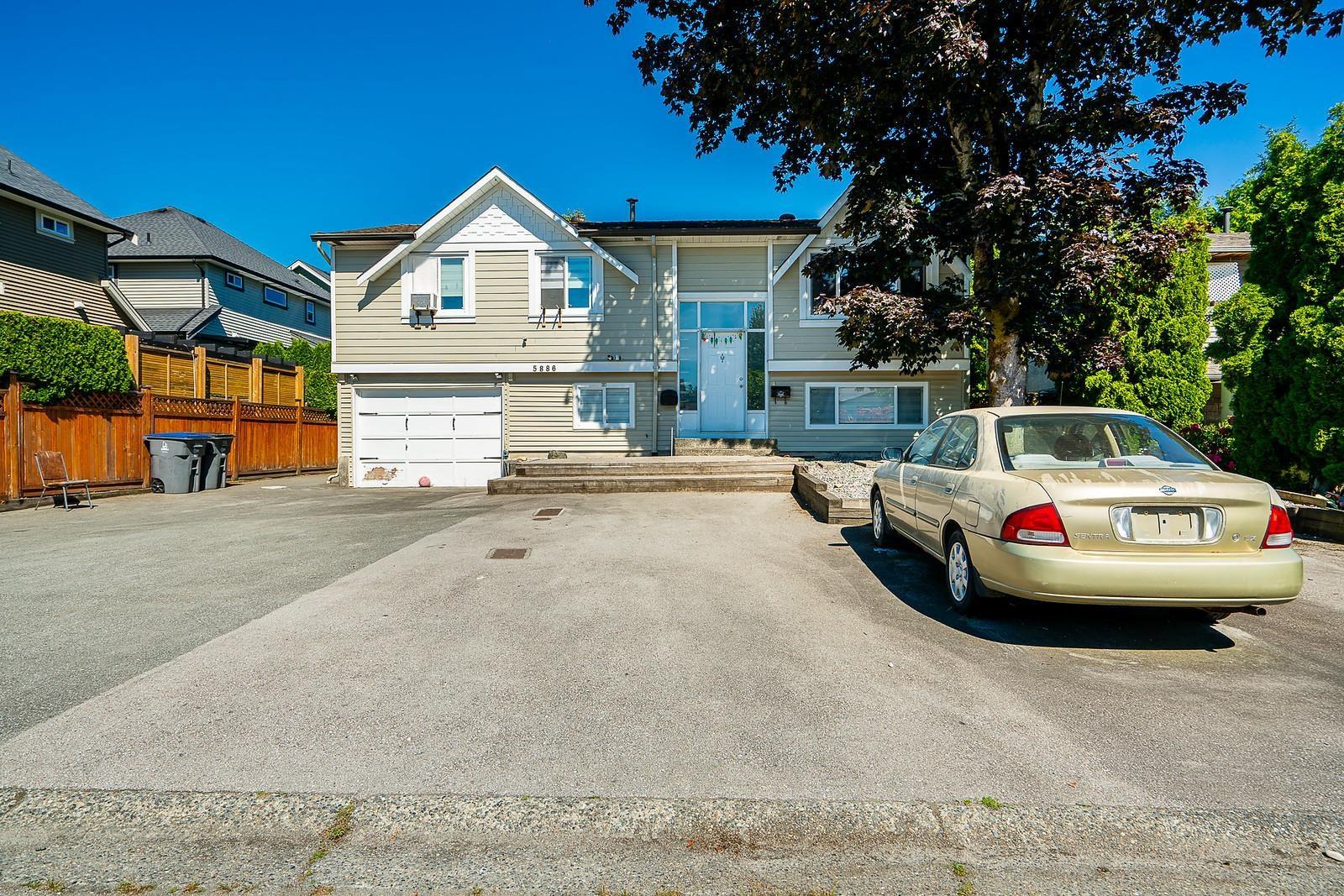 Property at 5886 184A STREET image 2