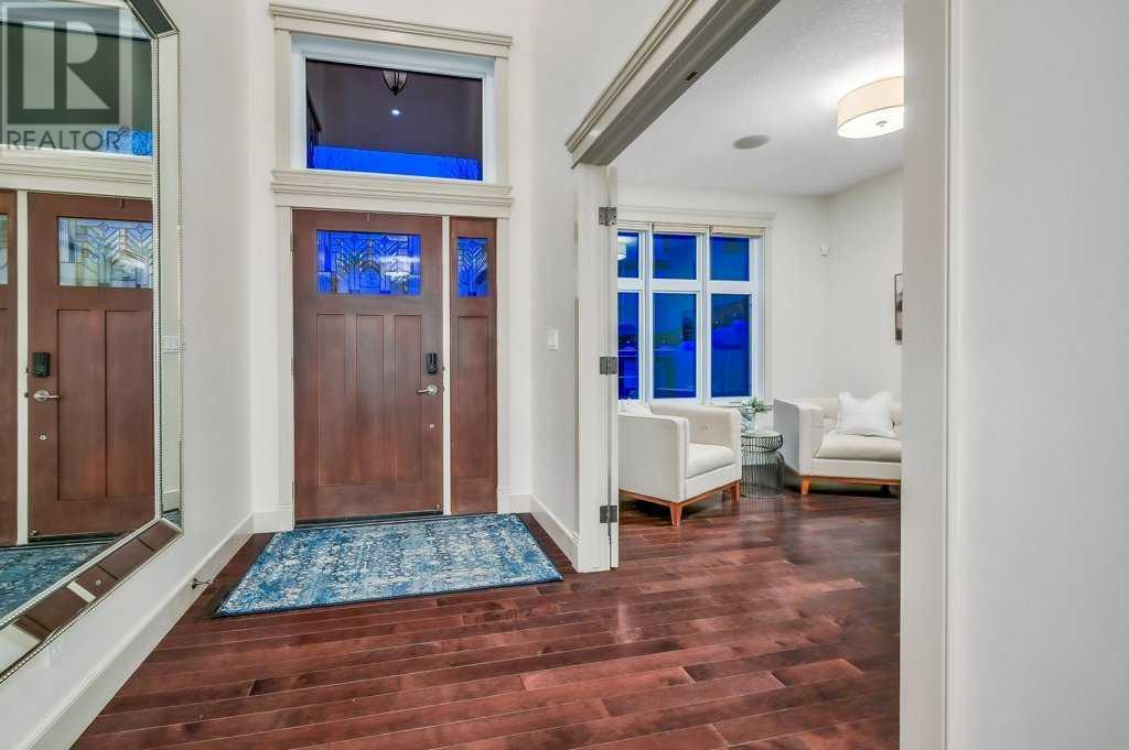 Property at 347 Aspen Glen Place SW image 3