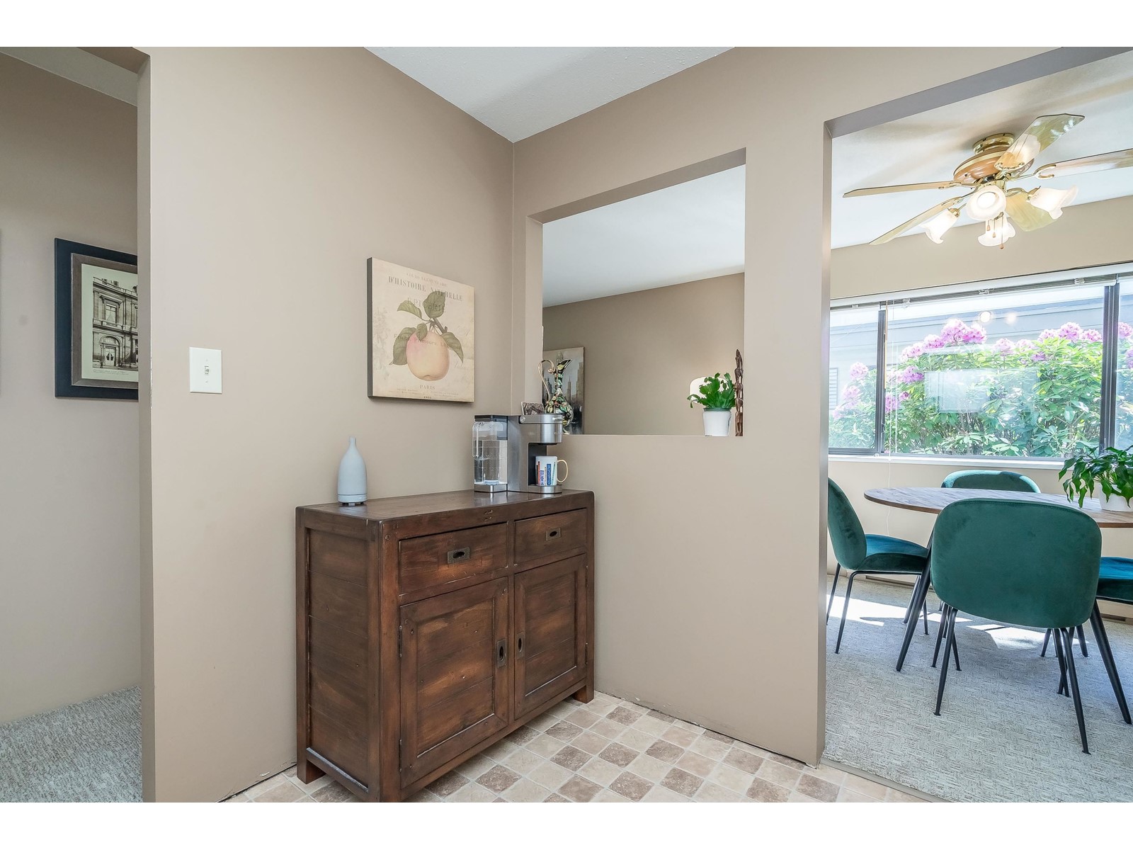 102 15290 Thrift Avenue, White Rock, British Columbia  V4B 2L2 - Photo 9 - R3002253