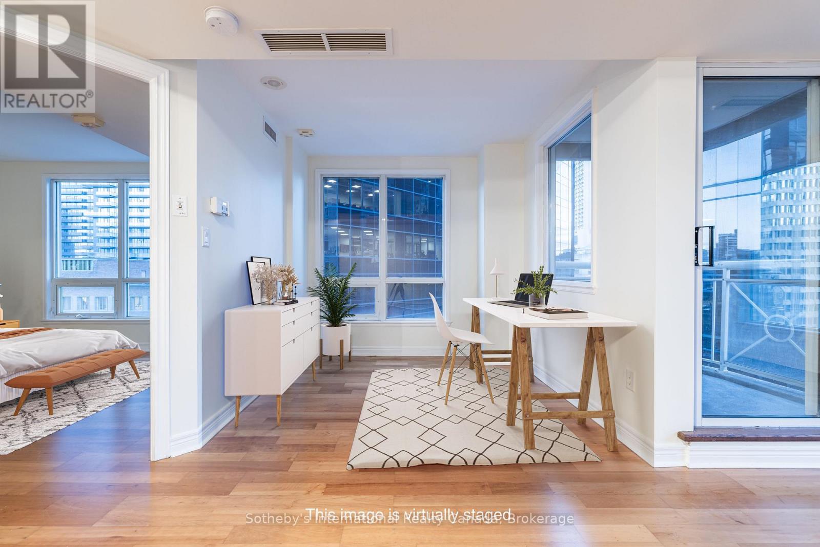 901 - 100 Hayden Street, Toronto, Ontario  M4Y 3C7 - Photo 11 - C12147816
