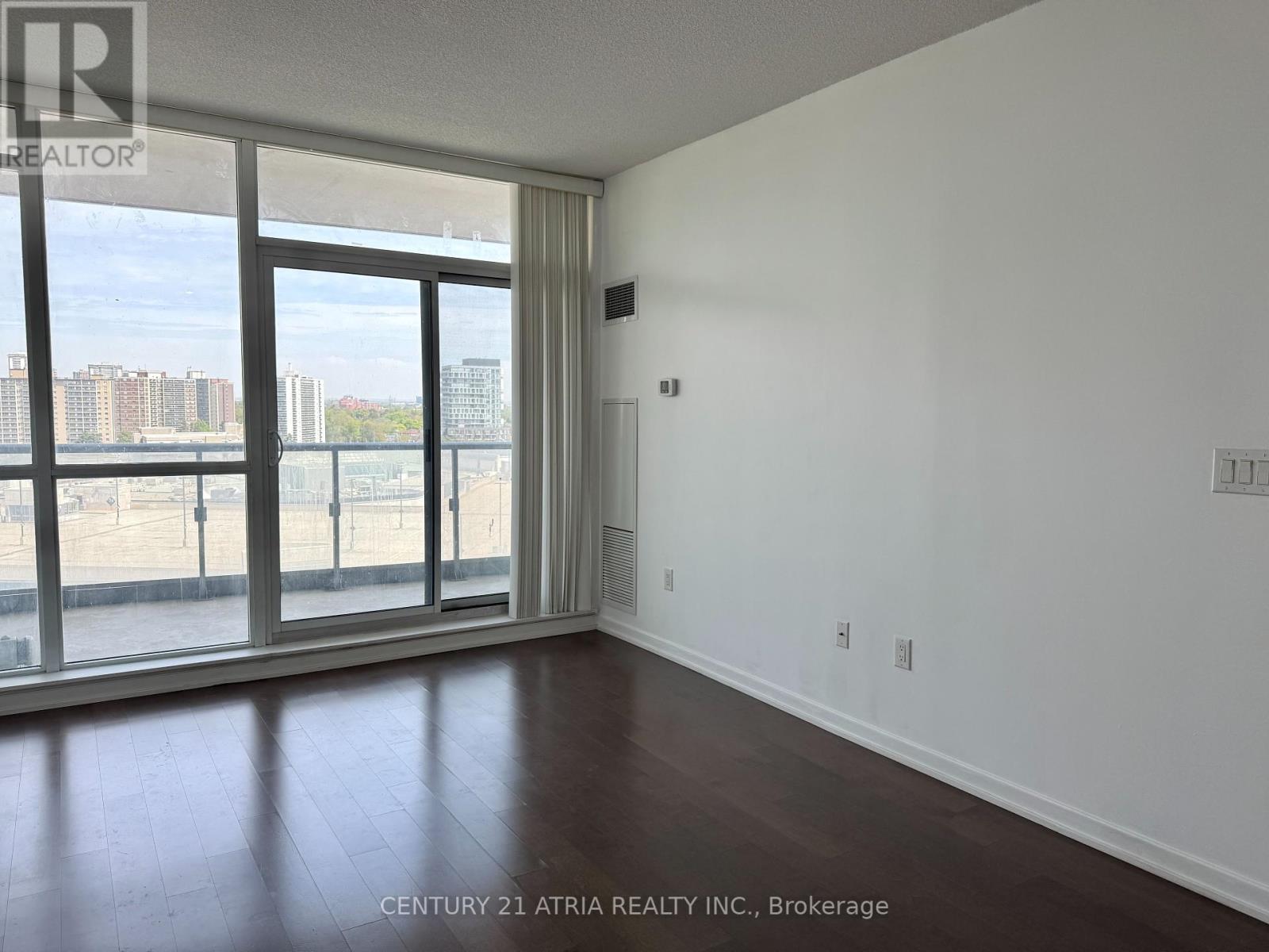 911 - 70 Forest Manor Road, Toronto, Ontario  M2J 0A9 - Photo 7 - C12147600