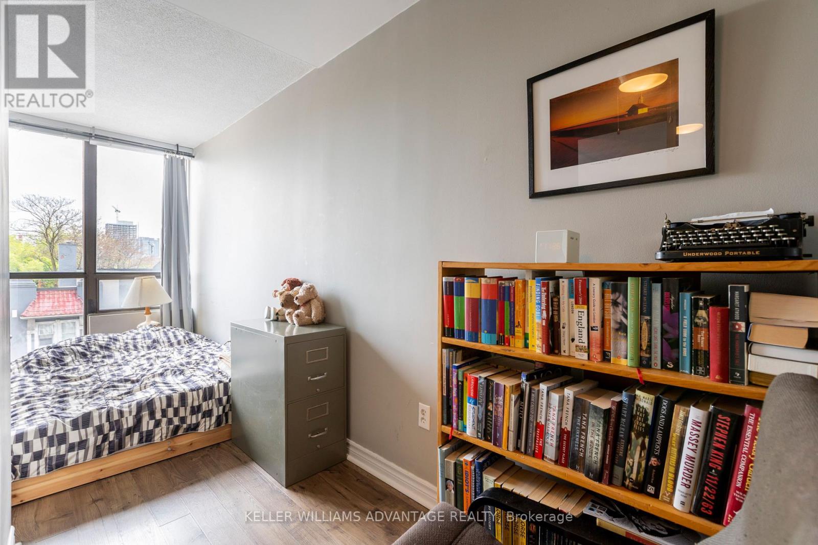 404 - 117 Gerrard Street E, Toronto, Ontario  M5B 2L4 - Photo 9 - C12147612