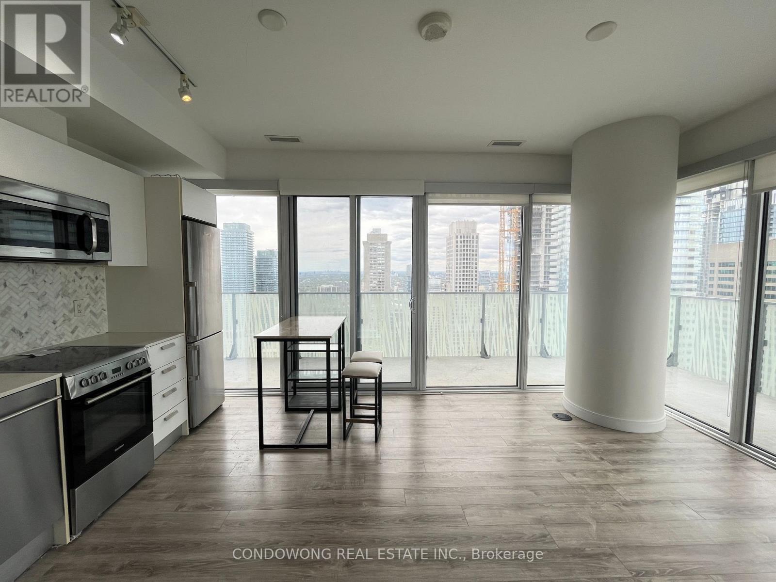 4006 - 42 Charles Street E, Toronto, Ontario  M4Y 0B7 - Photo 4 - C12147627