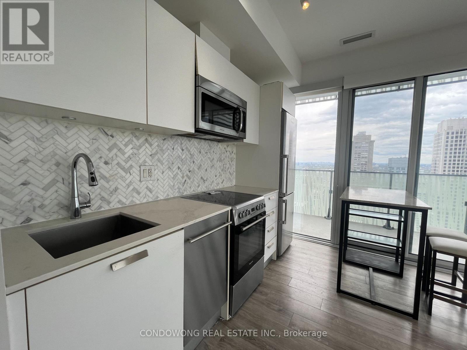 4006 - 42 Charles Street E, Toronto, Ontario  M4Y 0B7 - Photo 5 - C12147627